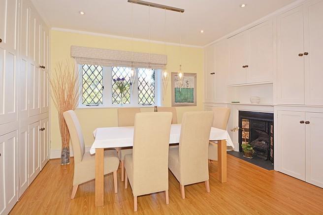 Elegant dining room