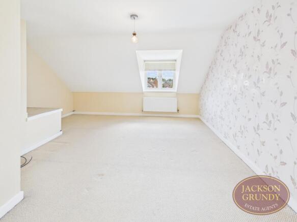 Milburn Drive, St. Crispin's, NN5 4UH photo 4