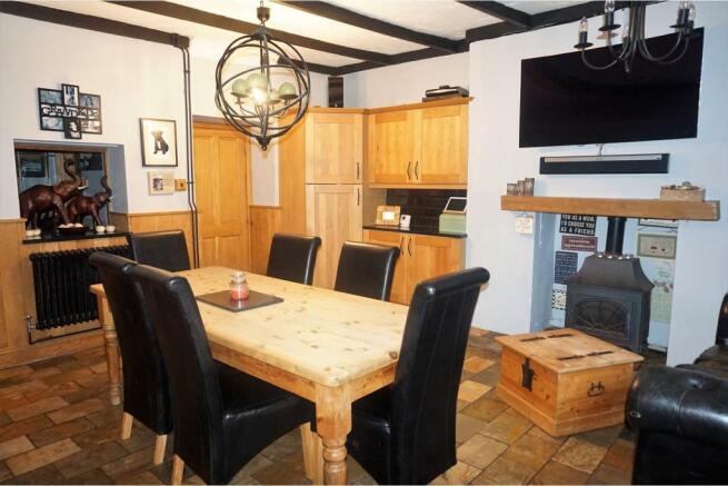 Kitchen/Family Room