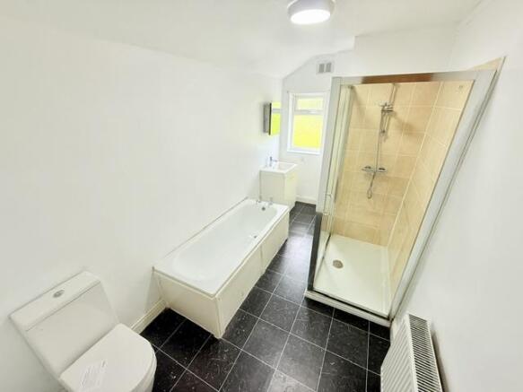bathroom.jpeg