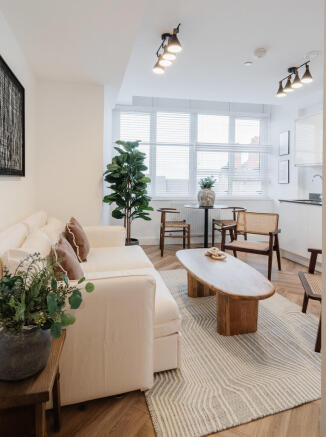 RH Apt 13-08