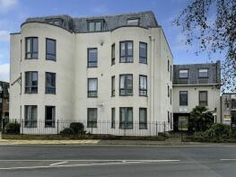 Flat 20, Progress House, Arundel Road, Littlehampton BN17 7BA