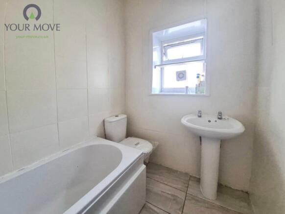 Halifax Road, Keighley, West Yorkshire, BD21 - More