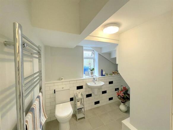 Bathroom (3).jpeg