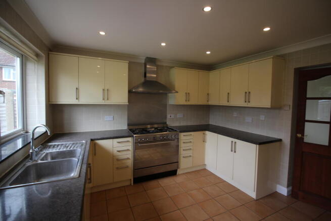 2 Cornfield kitchen.