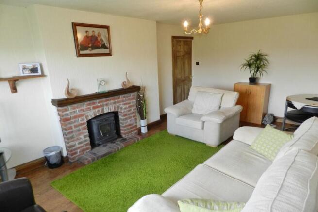 Lounge / Dining Room