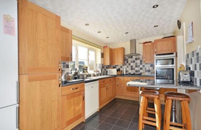 Kitchen/Breakf...