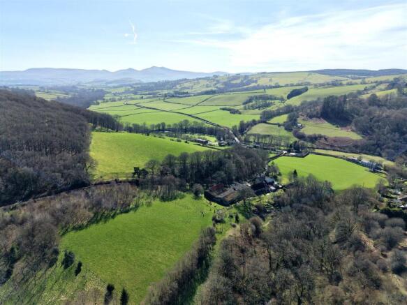 dji_fly_20260318_131422_0137_1774083325154_photo.J