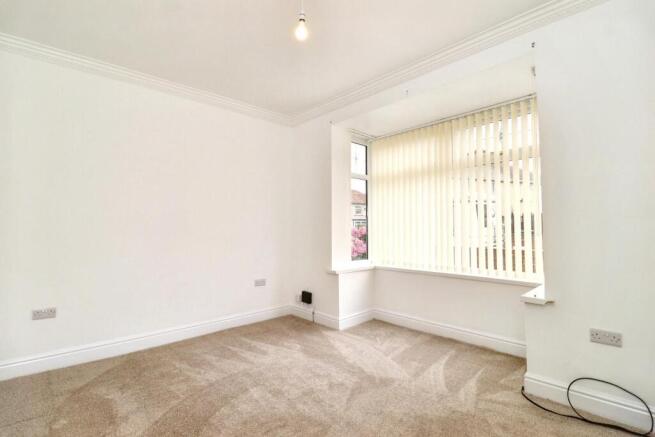 3 bed Semi-Detached for sale Image 8