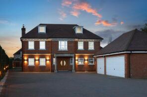 Gracemore, Templewood Lane, Slough SL2 3HA