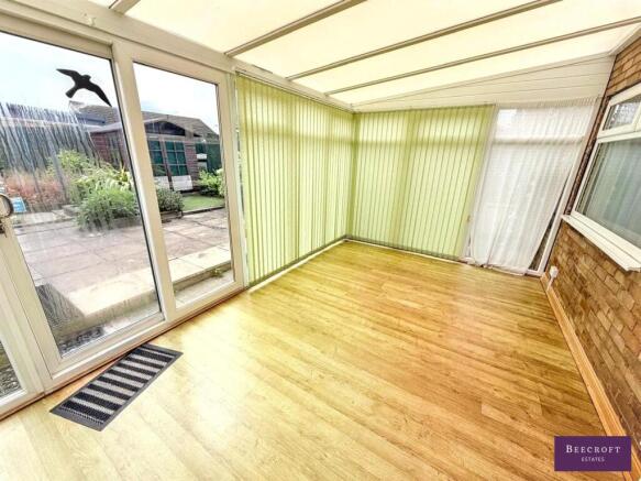 3 bed Detached Bungalow for sale Image 6