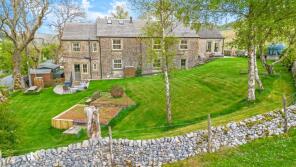 The Warren House, Out Gang Lane To Skirfare Bridge Barn, Hawkswick, Skipton BD23 5PU