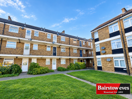 9, Florence Root House, Inglehurst Gardens, Ilford IG4 5HB