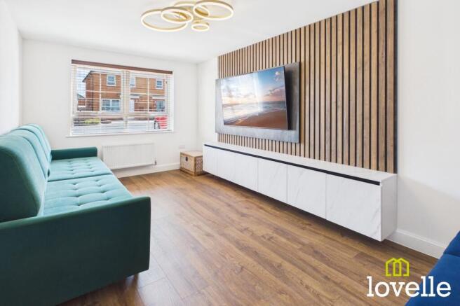 4 bed Detached for sale Image 4