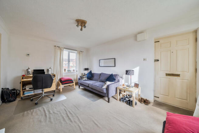 1416590-6-69947269d4893