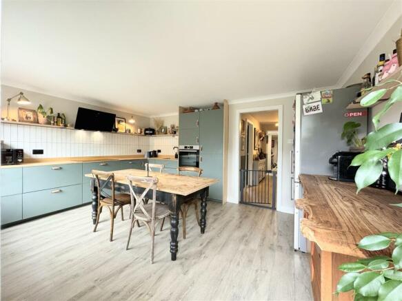 Kitchen Diner