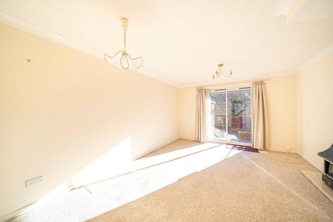 Holland Drive, Andover, SP10 photo 4