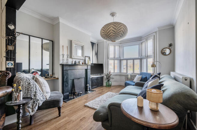 1423894-16-69a84f...