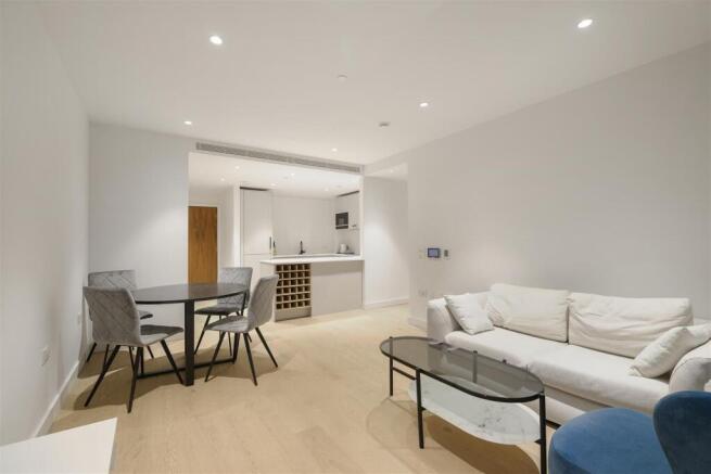 Flat 3 Sovereign Court 5 Jubilee Walk London WC1X