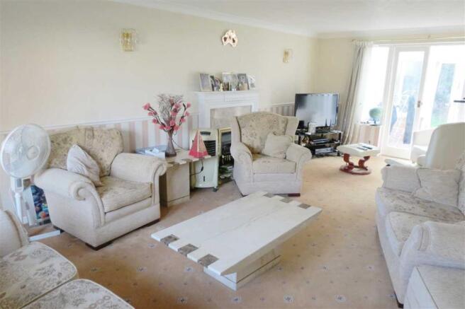Lounge: