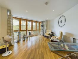 Flat 230, The Crescent, Hannover Quay, City Centre, Bristol BS1 5JR