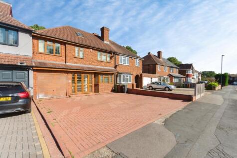 Castle Lane, Solihull, West Midlands, B92