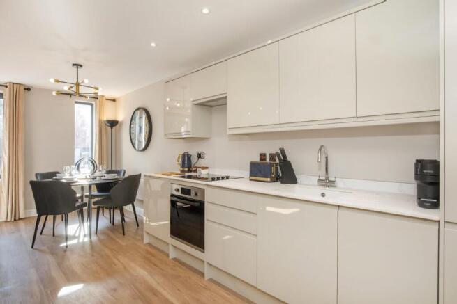 2 bed Duplex for sale Image 5