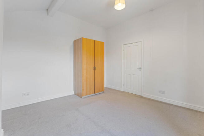 2 bed Flat to rent Image 8