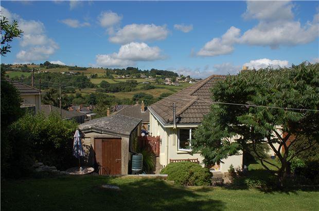 Rear Garden & Outlook