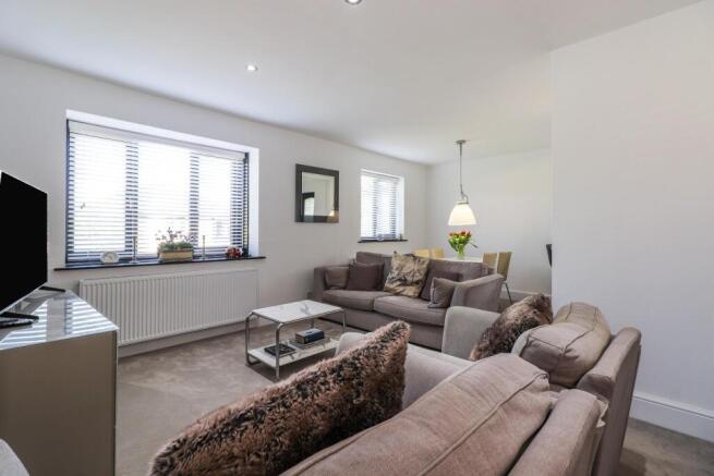 3 bed Bungalow for sale Image 7