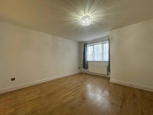 Philimore Close, Plumstead, SE18 photo 5