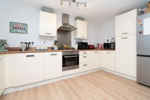 Flat 2, Monarch Court, Three Valleys Way, Bushey WD23 2FG
