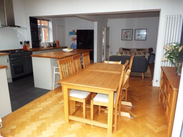 Kitchen Diner