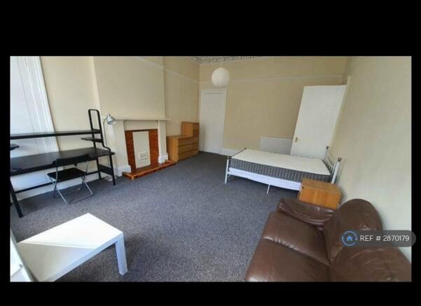 Master Bedroom Pic 2