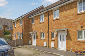 17, Albany Close, Walcot, Swindon SN3 2GX