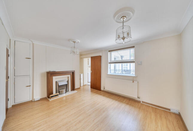 1415041-10-698b47...