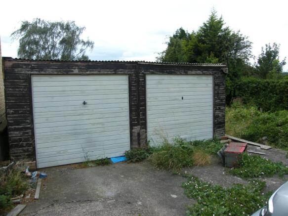 Detached Garage