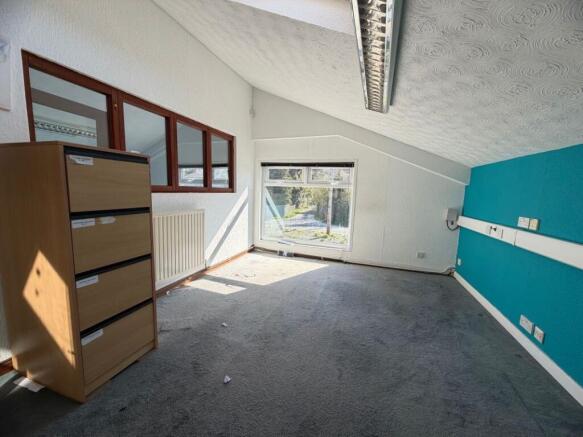 Unit E Office, Par Moor Road, Par, Cornwall, PL24 2SQ photo 4