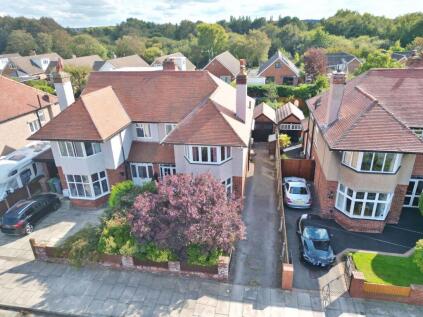 Queens Avenue, Meols, CH47