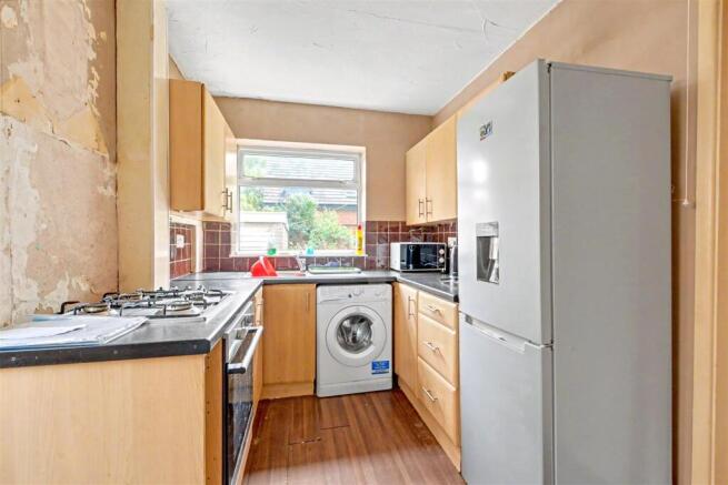 Kitchen_2.jpeg
