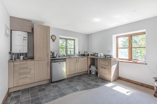 Kitchen in the Barn flat