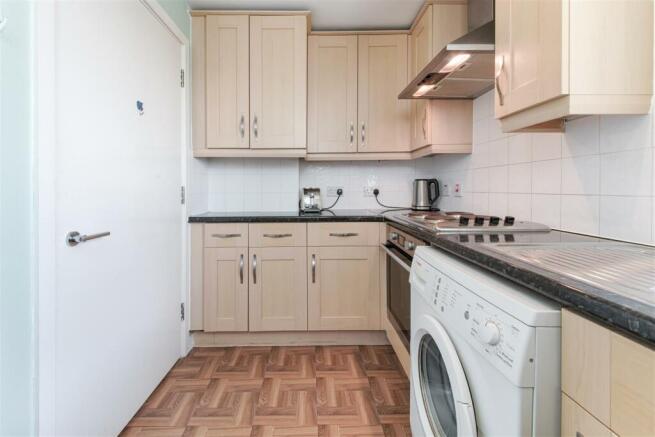 ECLIPSE HOUSE, Kitchen2.jpg