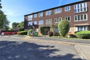 29, Hallington Close, Woking GU21 3BN