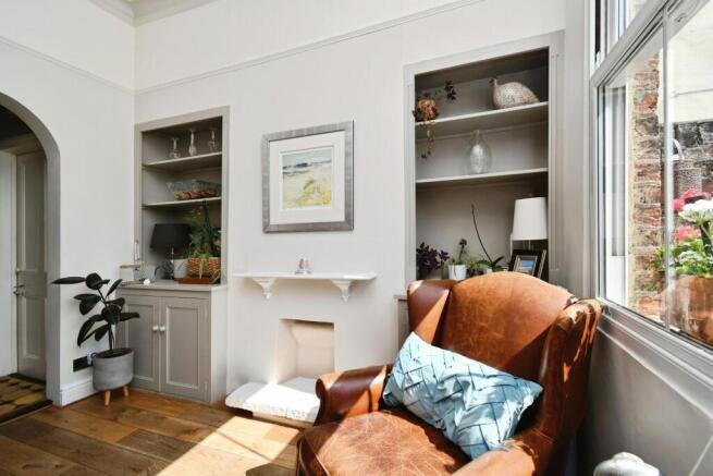 4 bed Terraced for sale Image 5