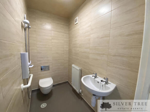 3 bed Terraced for sale Image 10