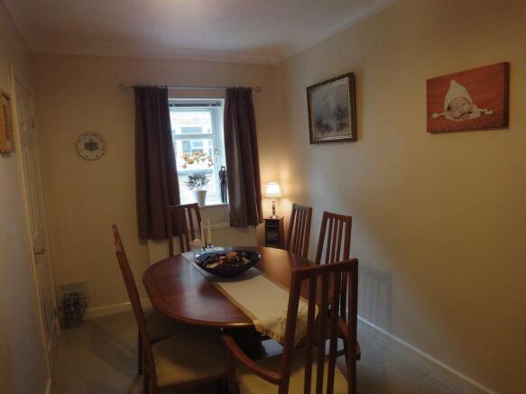Bedroom/Dining