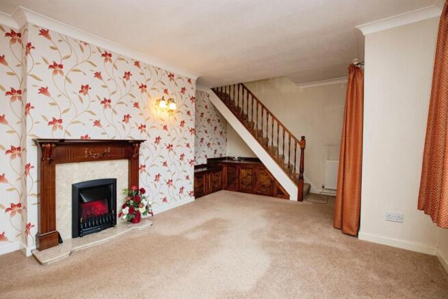 Charles Avenue, Eastwood, NOTTINGHAM photo 3