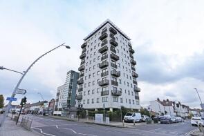 1a, 156 162 The Pinnacle, High Road, Romford RM6 6PN