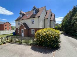 3, 4 Ferguson House, Park Lane, Knebworth SG3 6RF