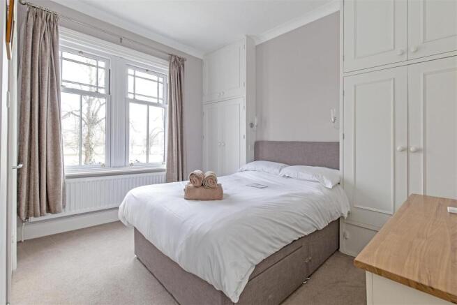 Bedroom 1-1.jpg